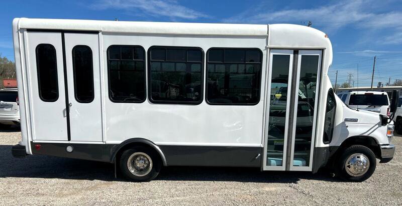 Used 2019 Ford E-350 and Econoline 350 Super Duty w/ Shuttle Bus Prep Package RWD image 4