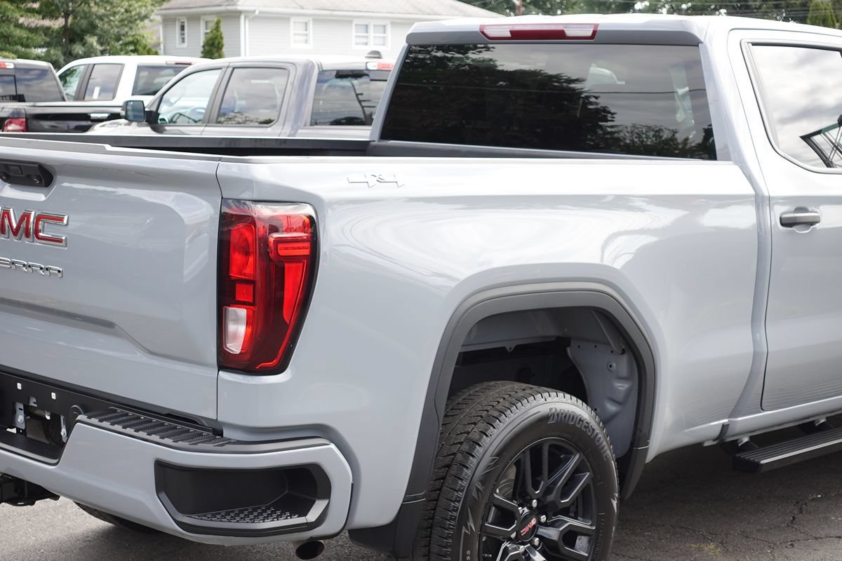 Used 2024 GMC Sierra 1500 Pro w/ Graphite Edition AWD/4WD image 11