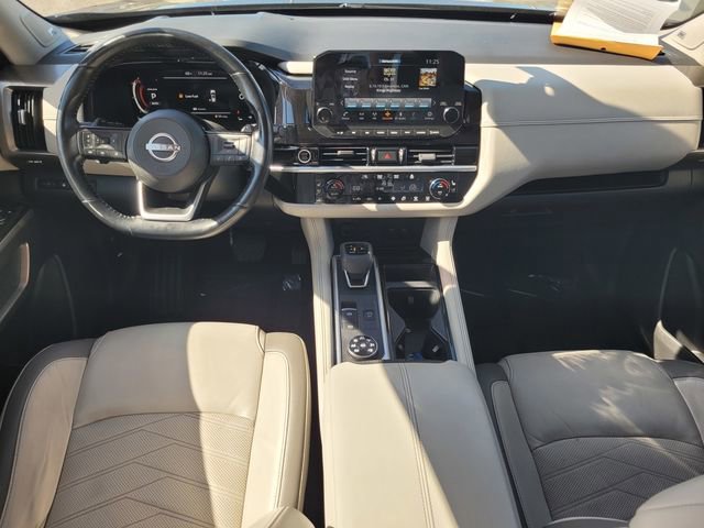 Certified 2022 Nissan Pathfinder Platinum w/ Cargo Package image 16