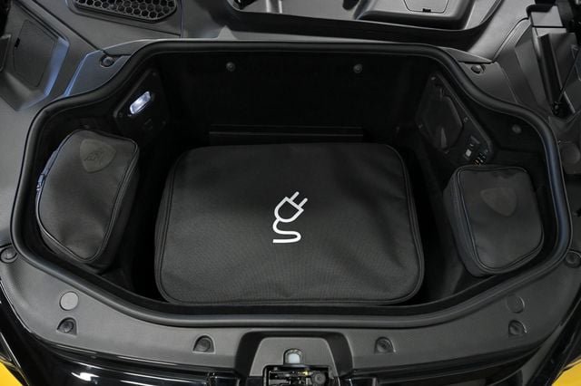 Used 2024 Lamborghini Revuelto AWD/4WD image 66