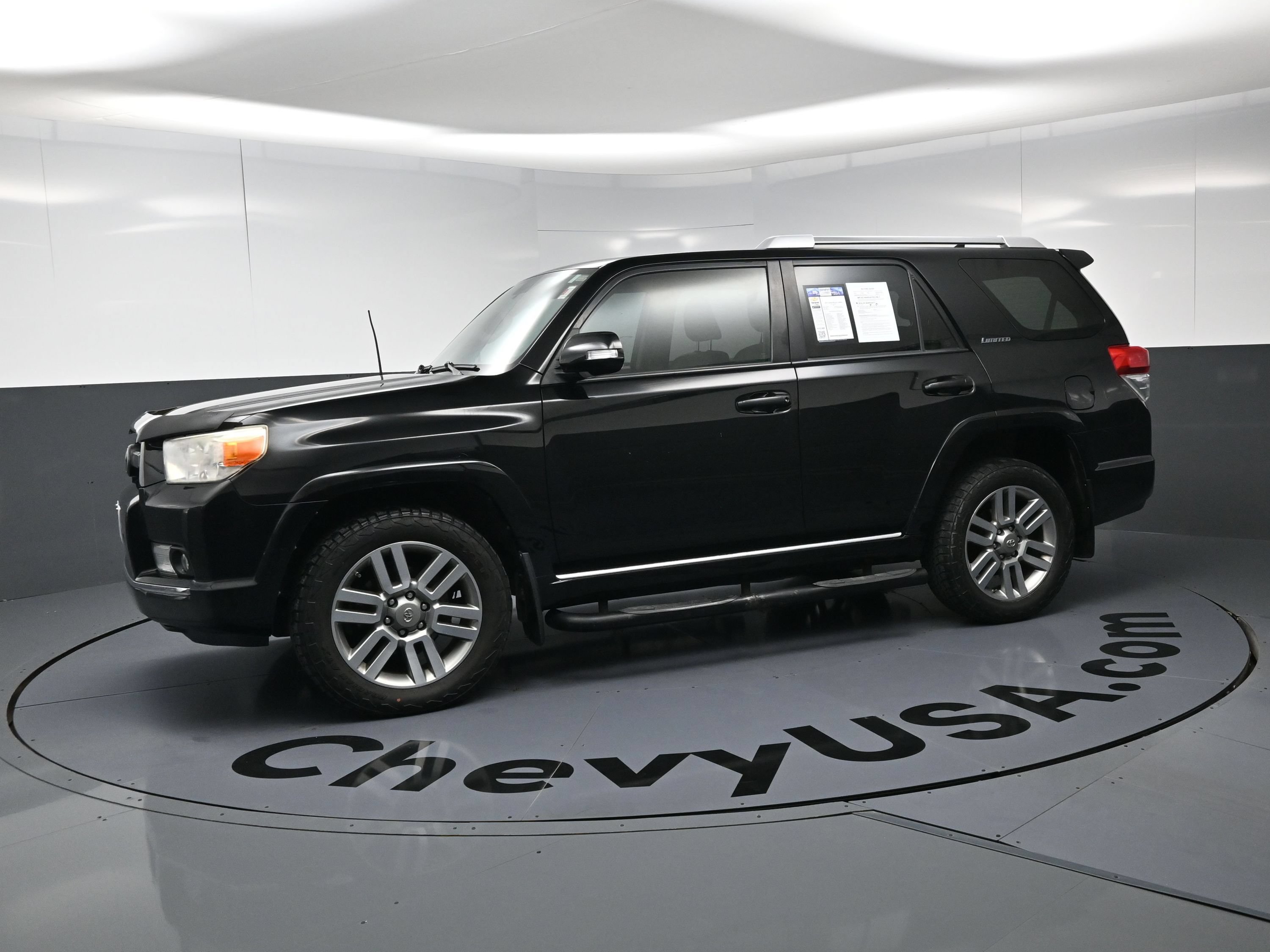 Used 2012 Toyota 4Runner Limited AWD/4WD image 6