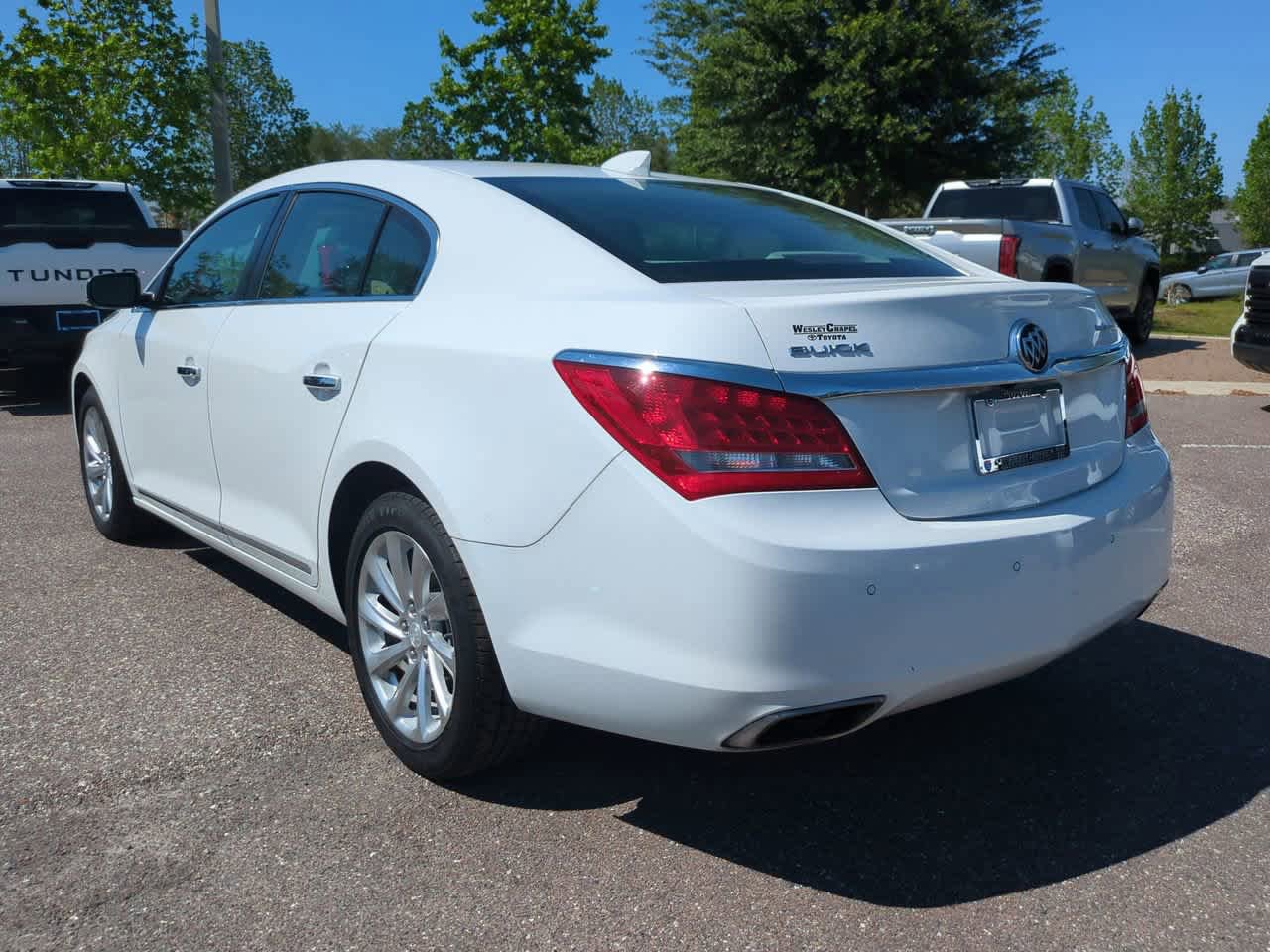 Used 2016 Buick LaCrosse Leather FWD image 4