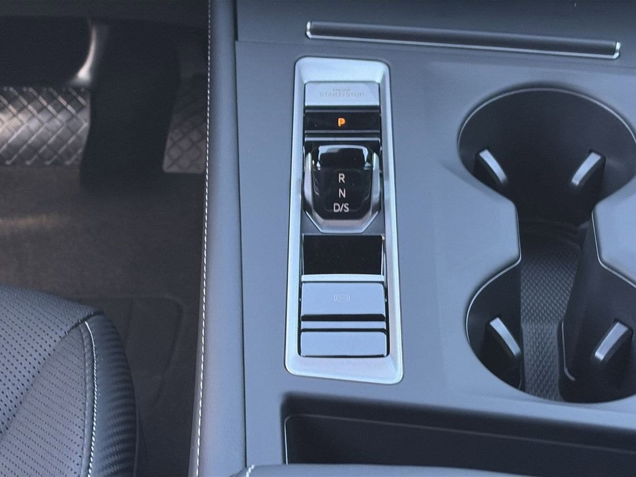 New 2026 Volkswagen Atlas Cross Sport SE AWD/4WD image 25