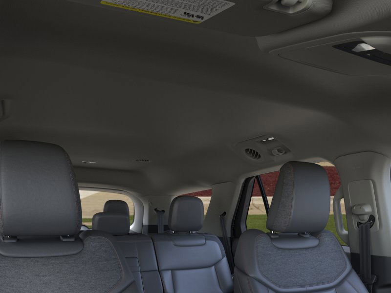 Used 2025 Ford Explorer Active w/ Active Comfort Package image 22