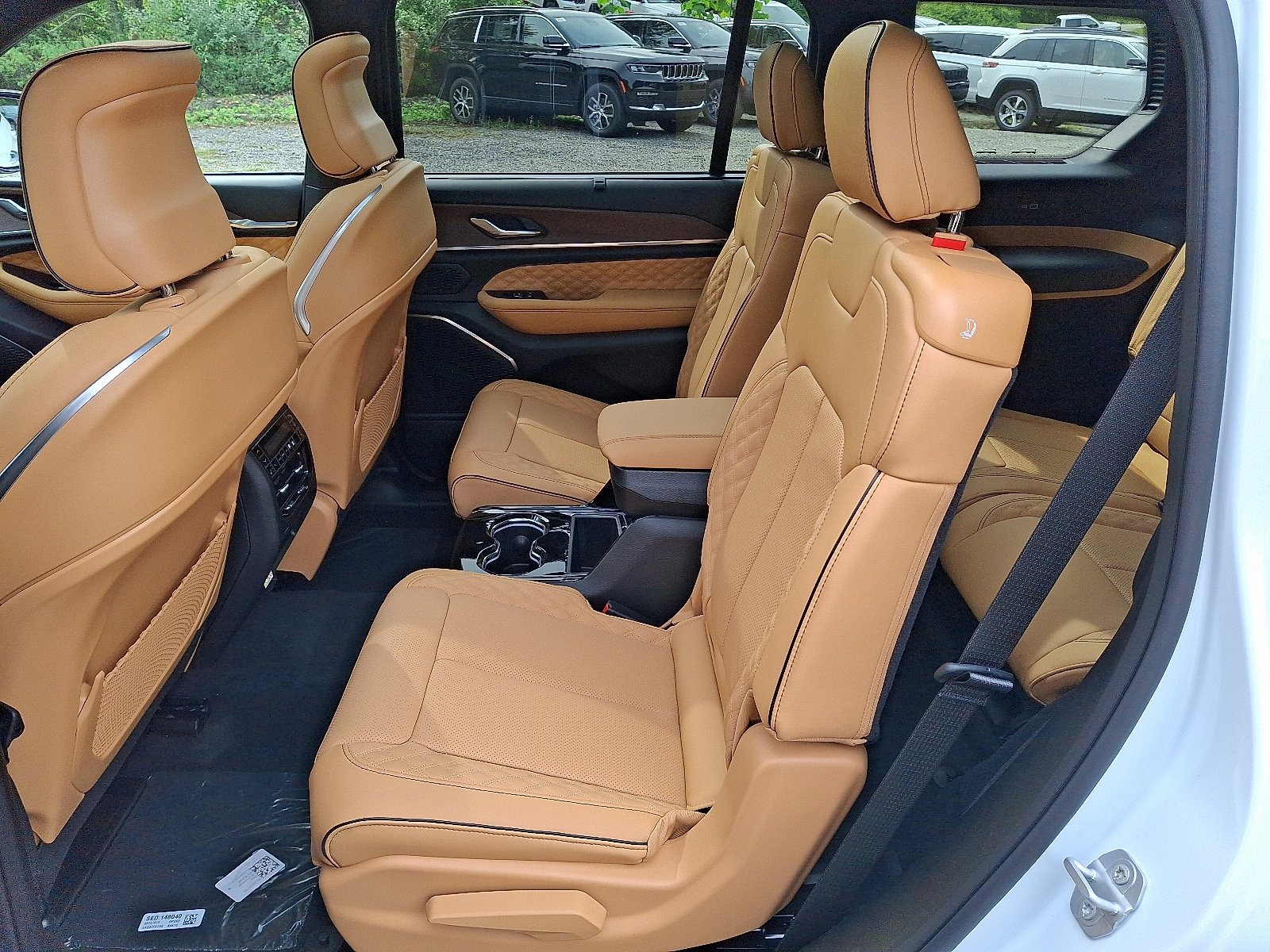 New 2025 Jeep Grand Cherokee L Summit w/ Luxury Tech Group V image 6