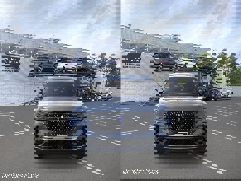 New 2026 Lincoln Nautilus Premier image 6