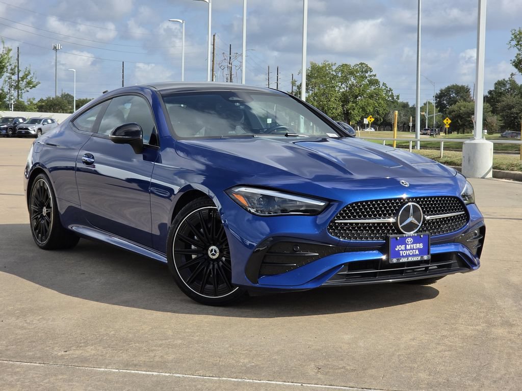 Used 2025 Mercedes-Benz CLE 300 4MATIC Coupe image 2