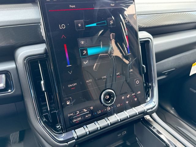 New 2026 GMC Yukon XL AT4 w/ AT4 Premium Plus Package AWD/4WD image 19