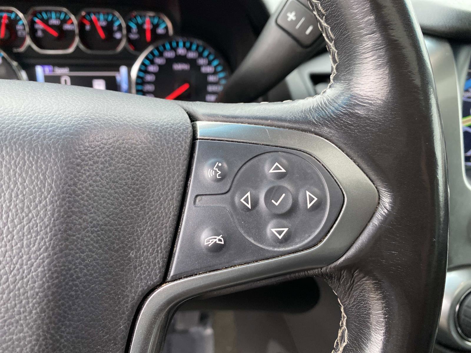 Used 2018 Chevrolet Tahoe LT w/ RST Edition image 19