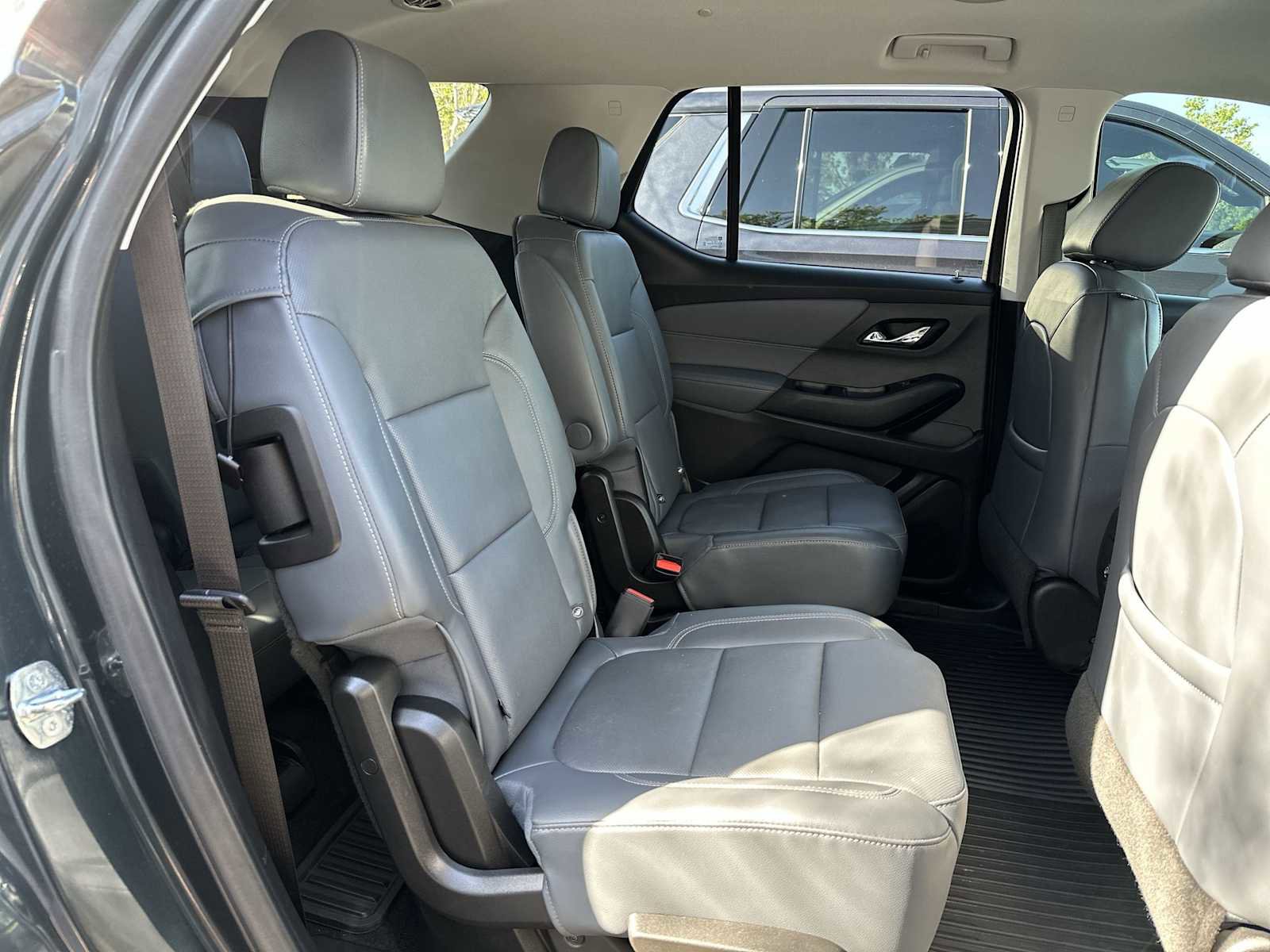 Certified 2020 Chevrolet Traverse Premier FWD image 18