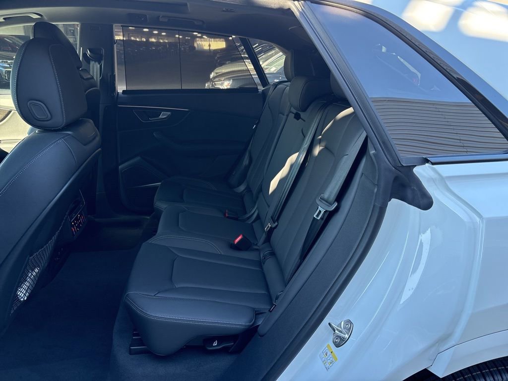 New 2026 Audi Q8 Premium Plus image 14