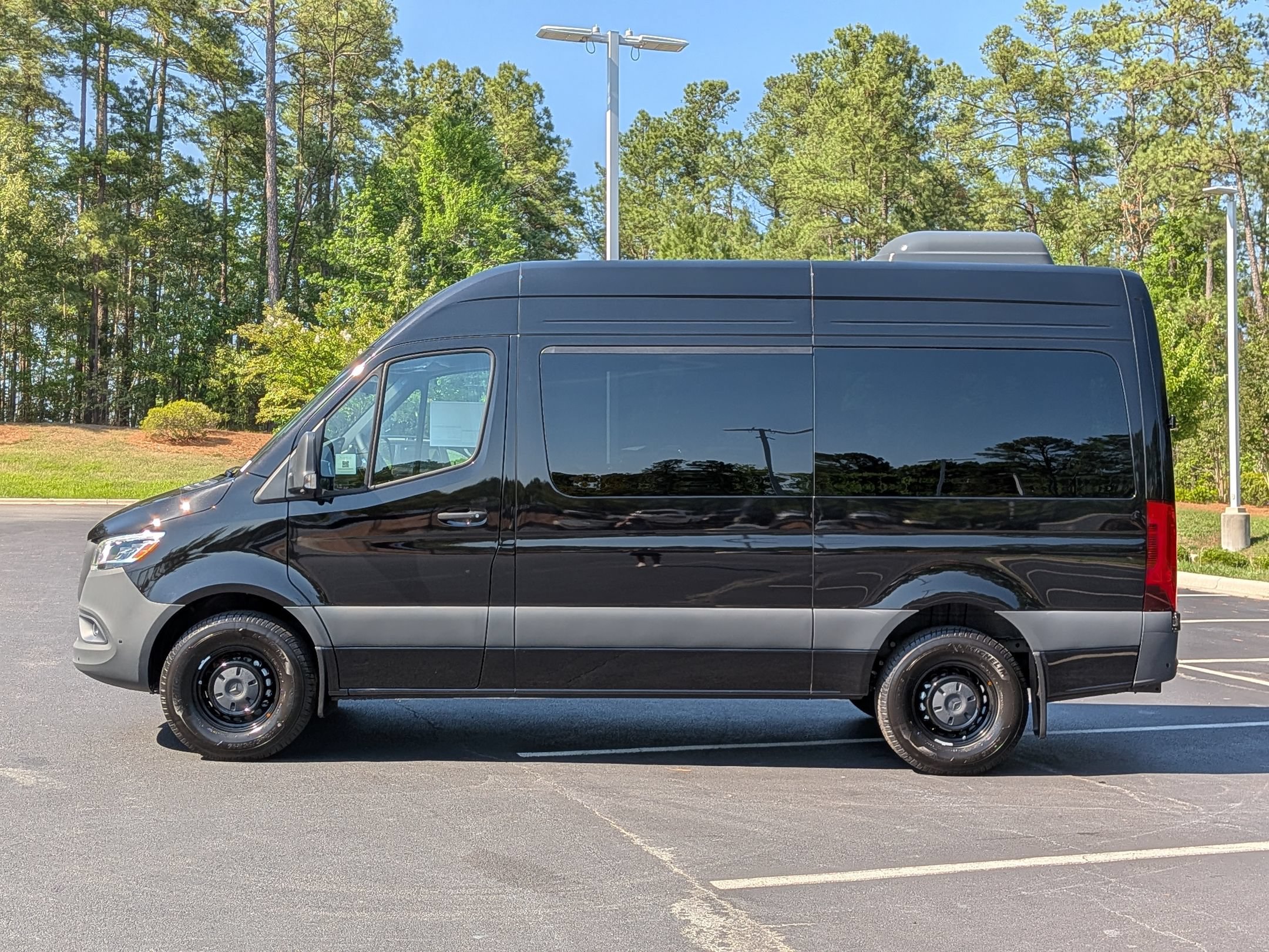 New 2026 Mercedes-Benz Sprinter 2500 image 7