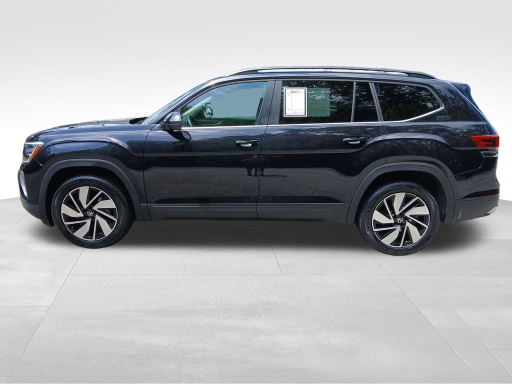Used 2024 Volkswagen Atlas SE w/ Panoramic Sunroof Package AWD/4WD image 5