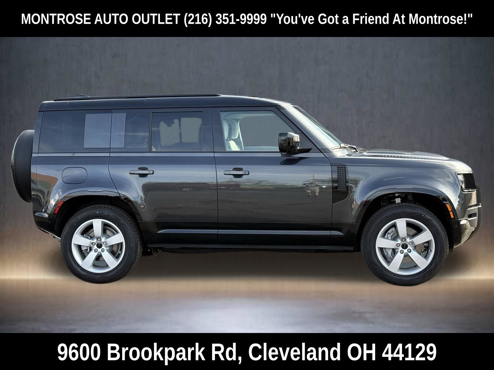 New 2026 Land Rover Defender 110 X-Dynamic SE image 6