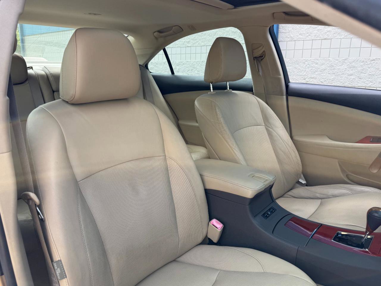 Used 2007 Lexus ES 350 w/ Luxury Pkg & Navigation FWD image 13
