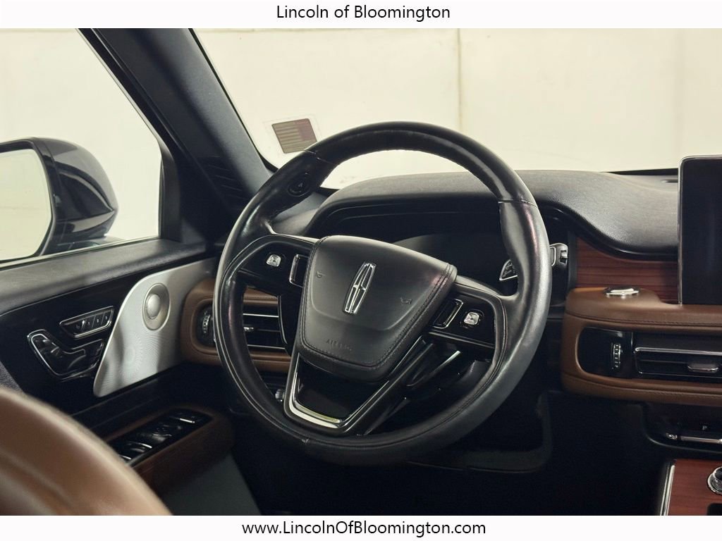 Used 2023 Lincoln Aviator Grand Touring w/ Equipment Group 301A AWD/4WD image 27