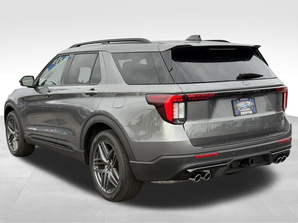 New 2026 Ford Explorer ST image 4