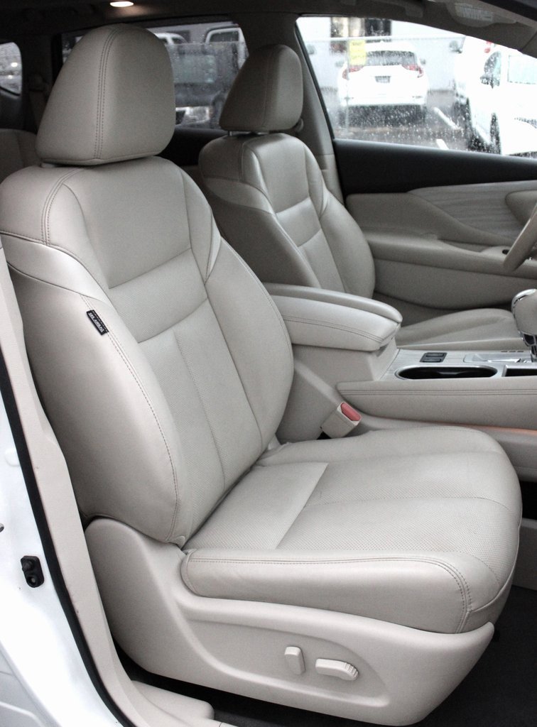 Used 2018 Nissan Murano SL w/ Moonroof Package image 24