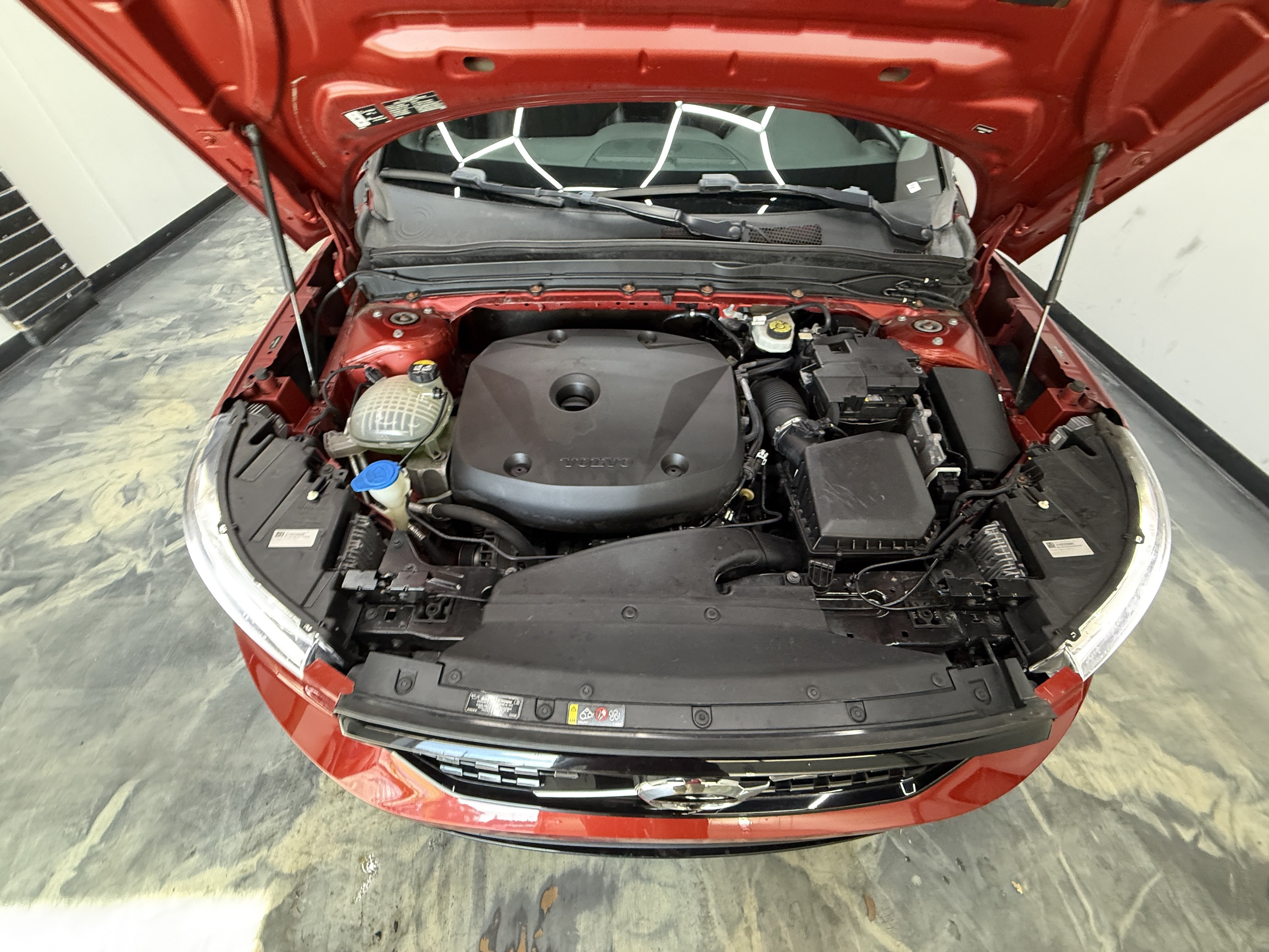 Used 2021 Volvo XC40 T5 R-Design AWD/4WD image 20