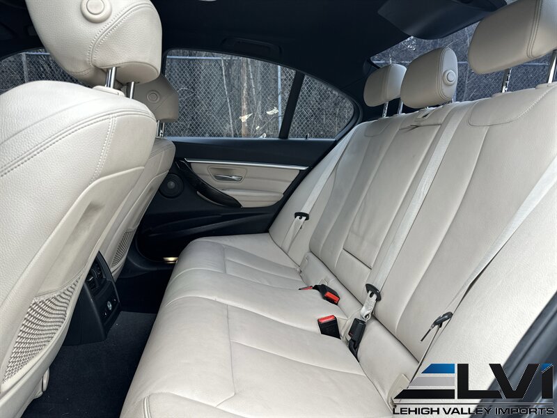 Used 2016 BMW 340i xDrive Sedan AWD/4WD image 20