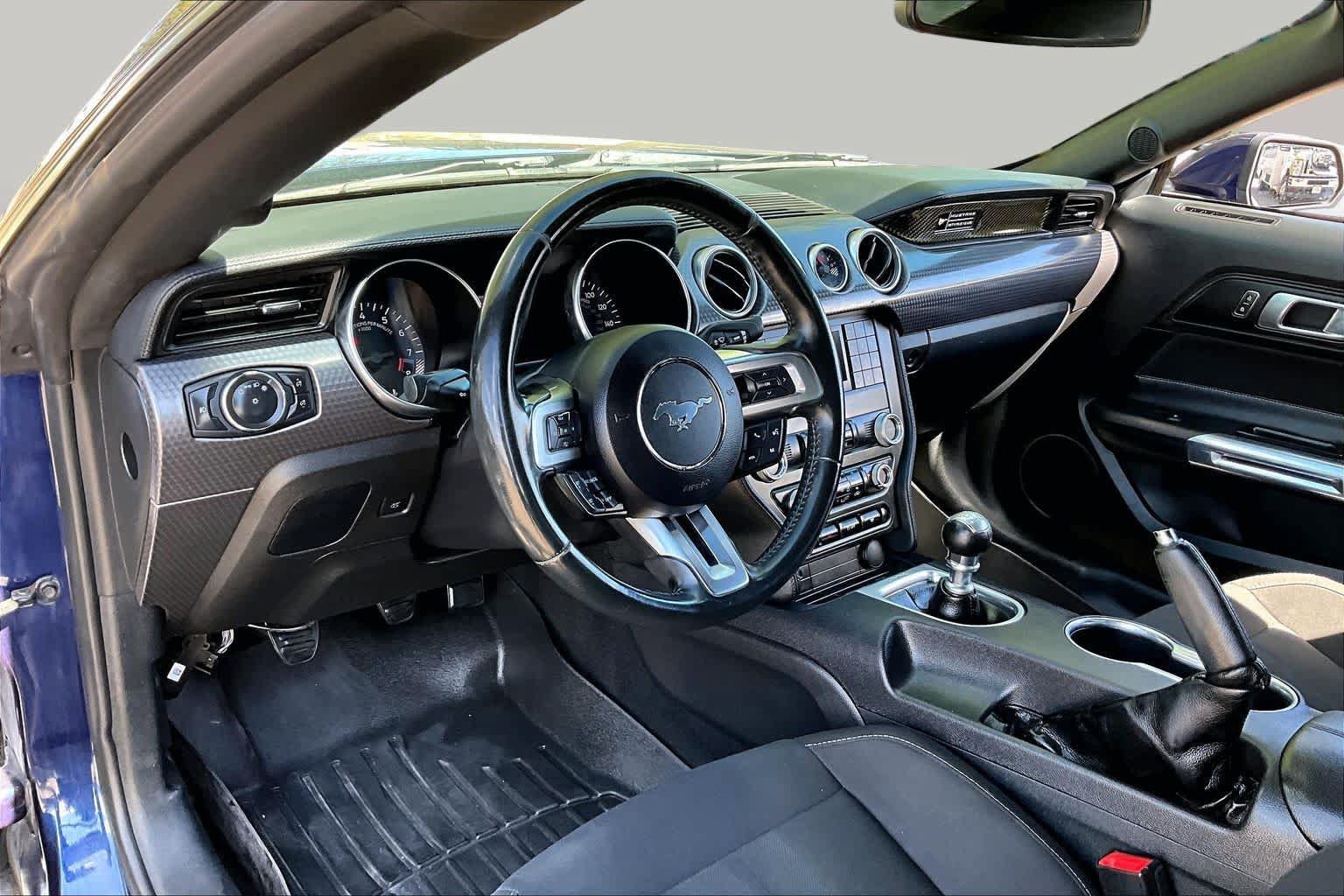 Used 2020 Ford Mustang GT w/ GT Performance Package RWD image 16
