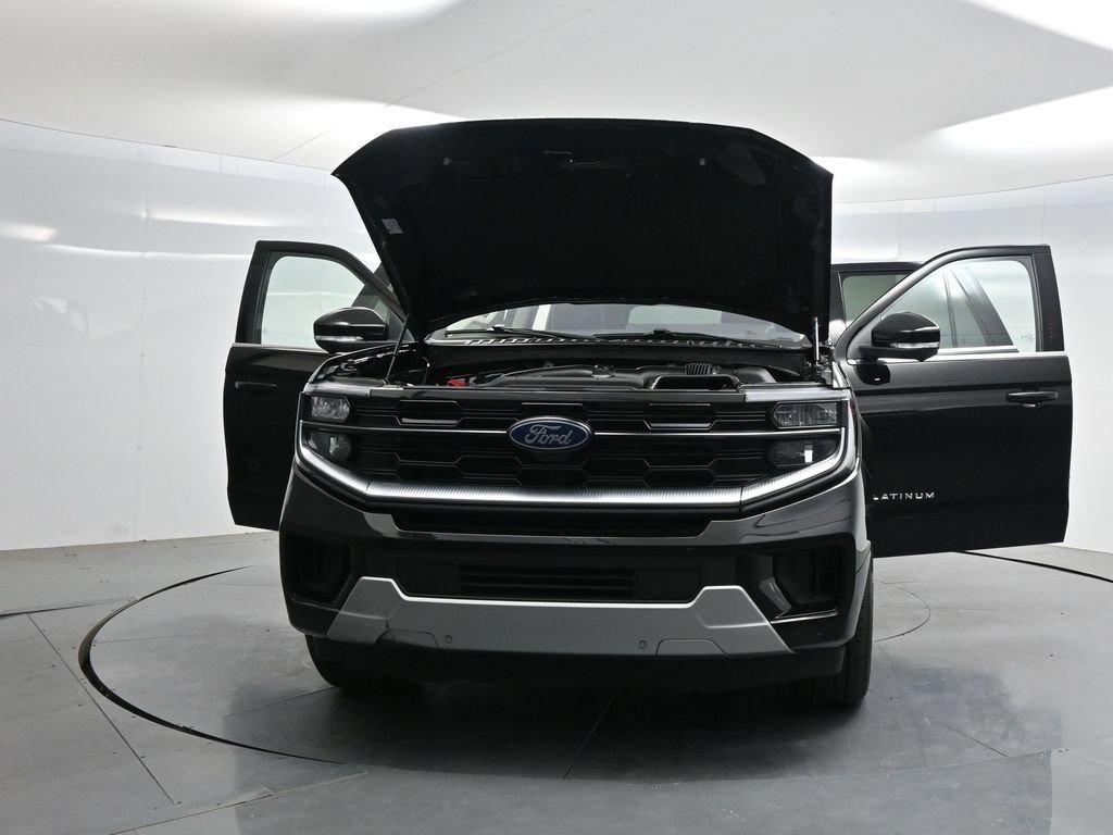 Used 2025 Ford Expedition Max Platinum AWD/4WD image 46