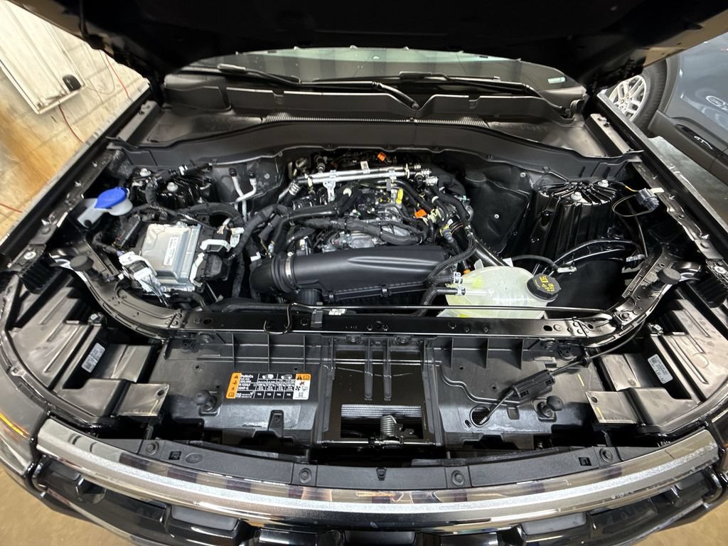 New 2026 Ford Explorer Active AWD/4WD image 17