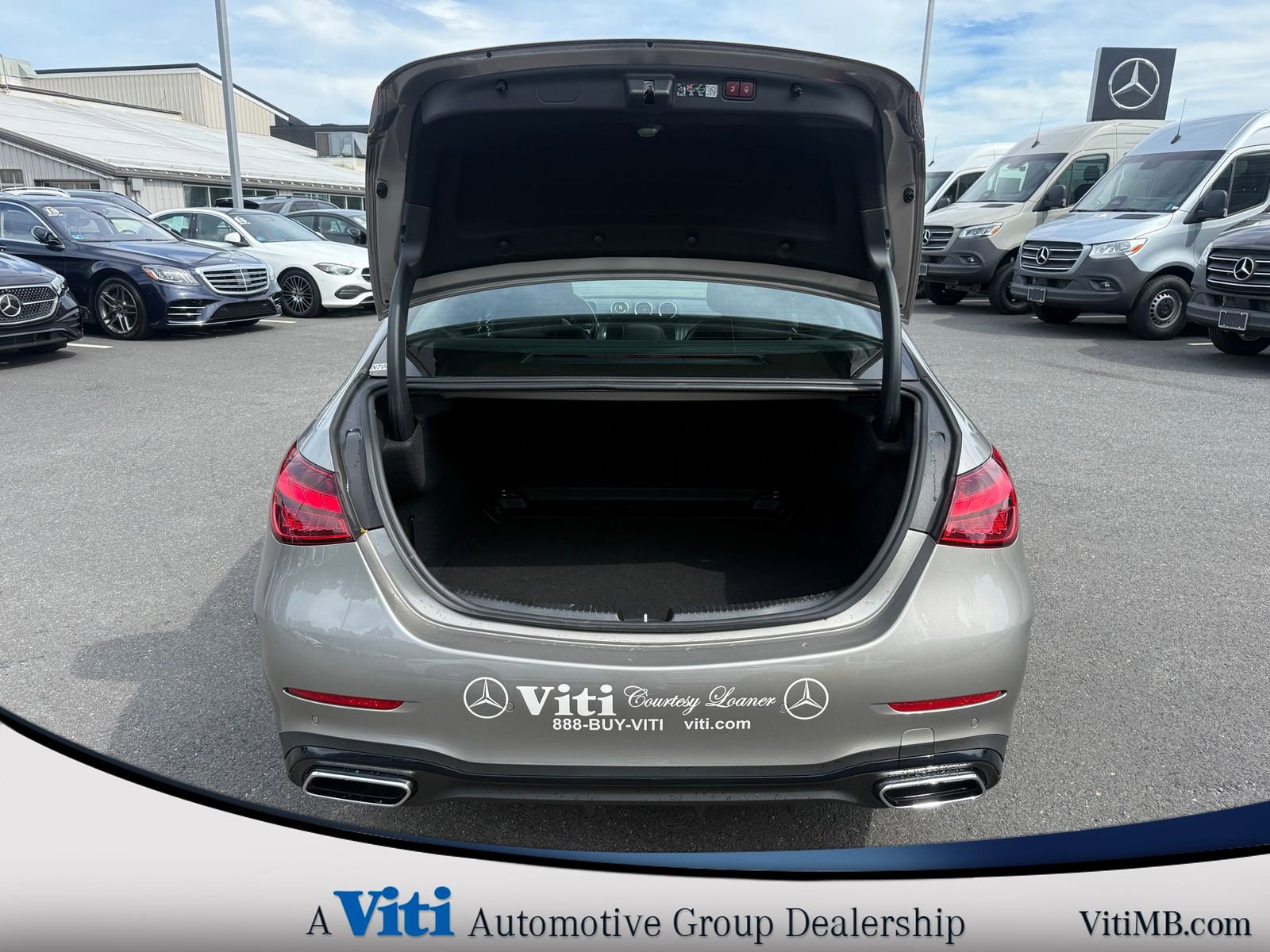 Used 2024 Mercedes-Benz C 300 C 300 image 23