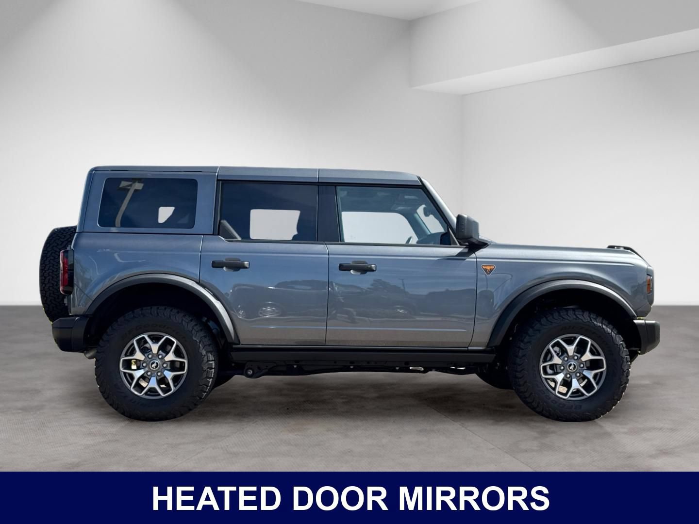 Used 2025 Ford Bronco Badlands AWD/4WD image 8