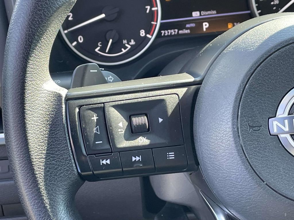 Used 2023 Nissan Rogue S image 19
