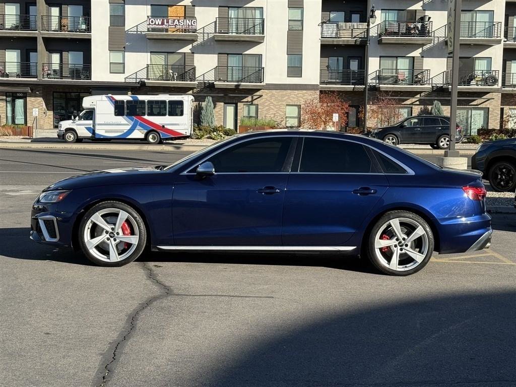Used 2021 Audi S4 Premium Plus w/ Premium Plus Package AWD/4WD image 4