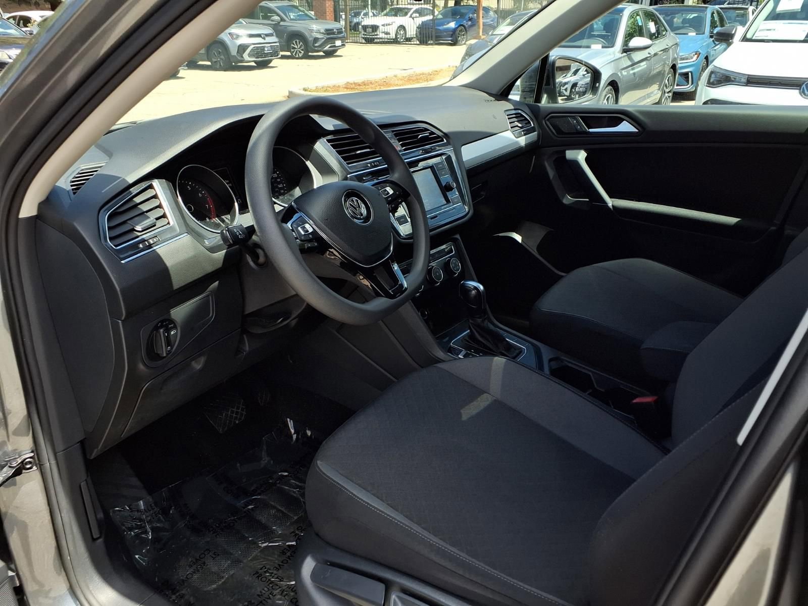 Certified 2020 Volkswagen Tiguan S FWD image 17