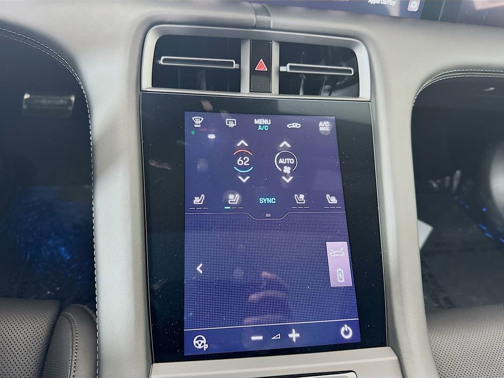 New 2025 Porsche Taycan 4S image 23