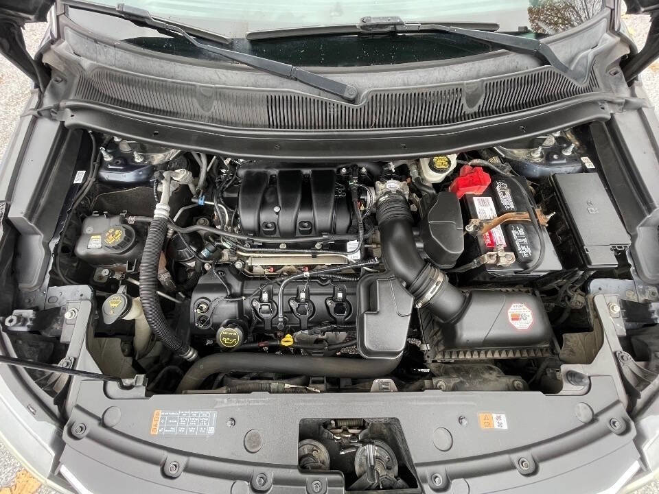 Used 2016 Ford Explorer XLT w/ Equipment Group 202A image 45