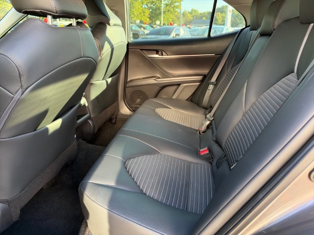 Used 2023 Toyota Camry SE w/ Convenience Package FWD image 12