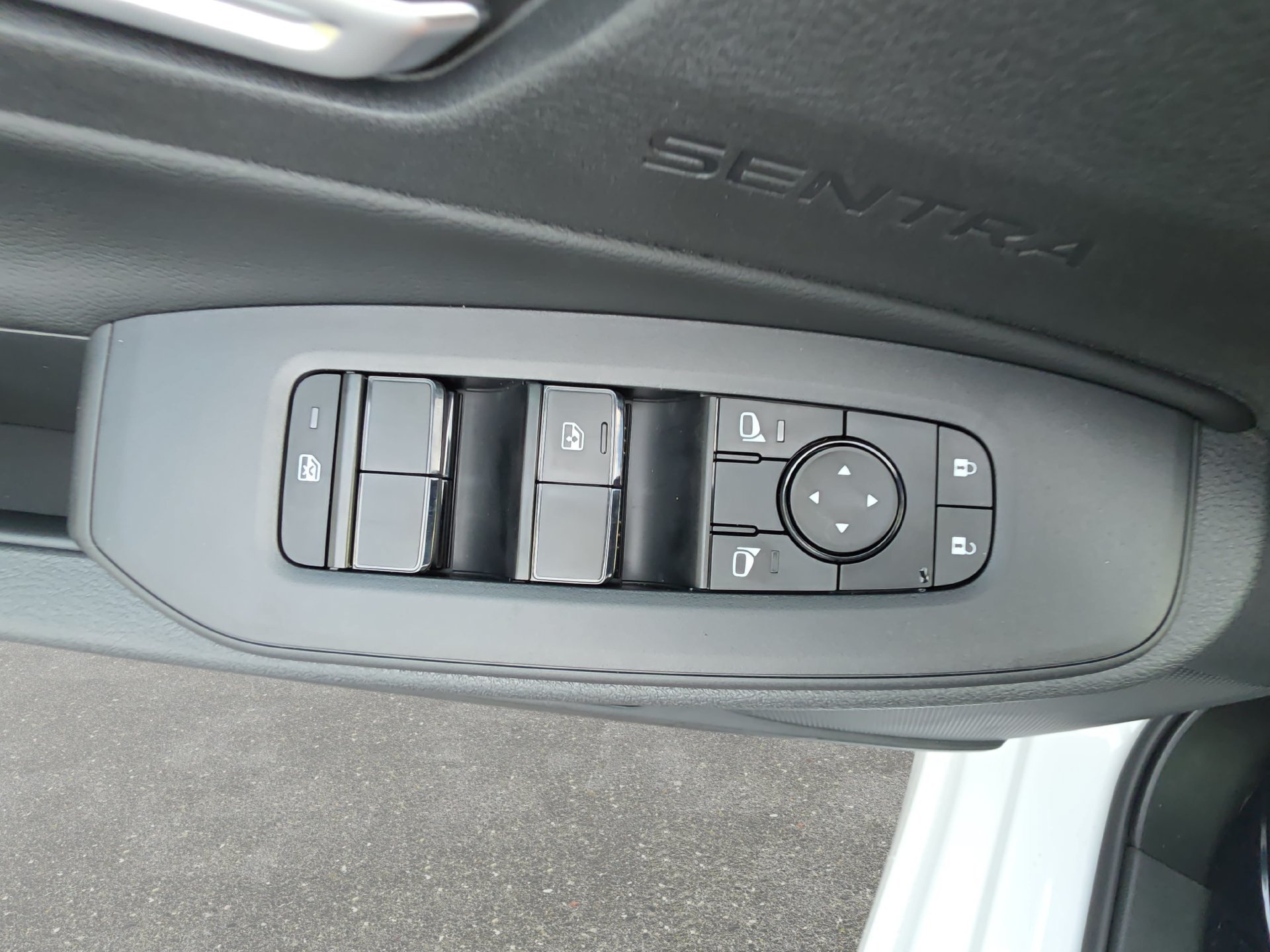 New 2027 Nissan Sentra S w/ Floor Mat Package FWD image 26
