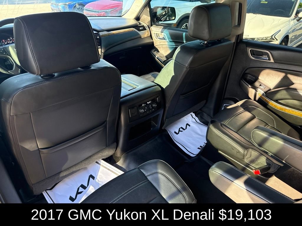 Used 2017 GMC Yukon XL Denali w/ Open Road Package AWD/4WD image 15