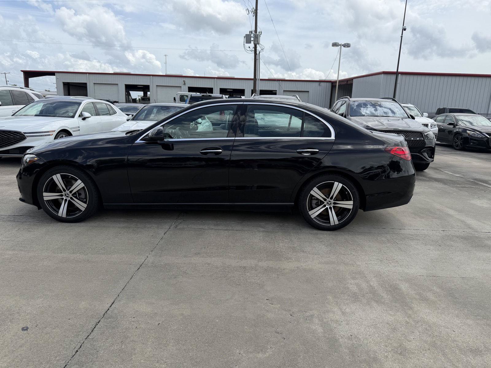 Certified 2025 Mercedes-Benz C 300 4MATIC Sedan image 16