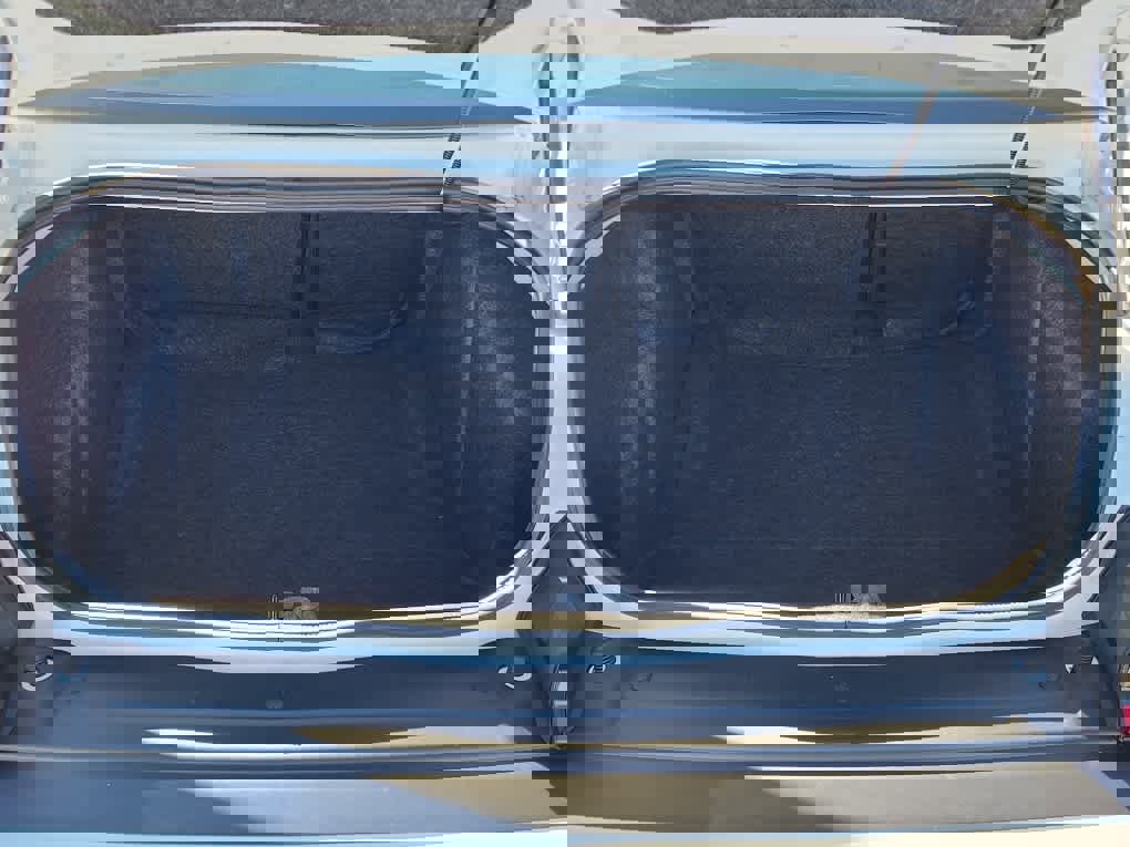 Used 2023 Dodge Challenger SXT w/ Blacktop Package image 18