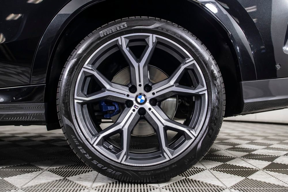Used 2025 BMW X6 xDrive40i w/ Climate Comfort Package AWD/4WD image 42