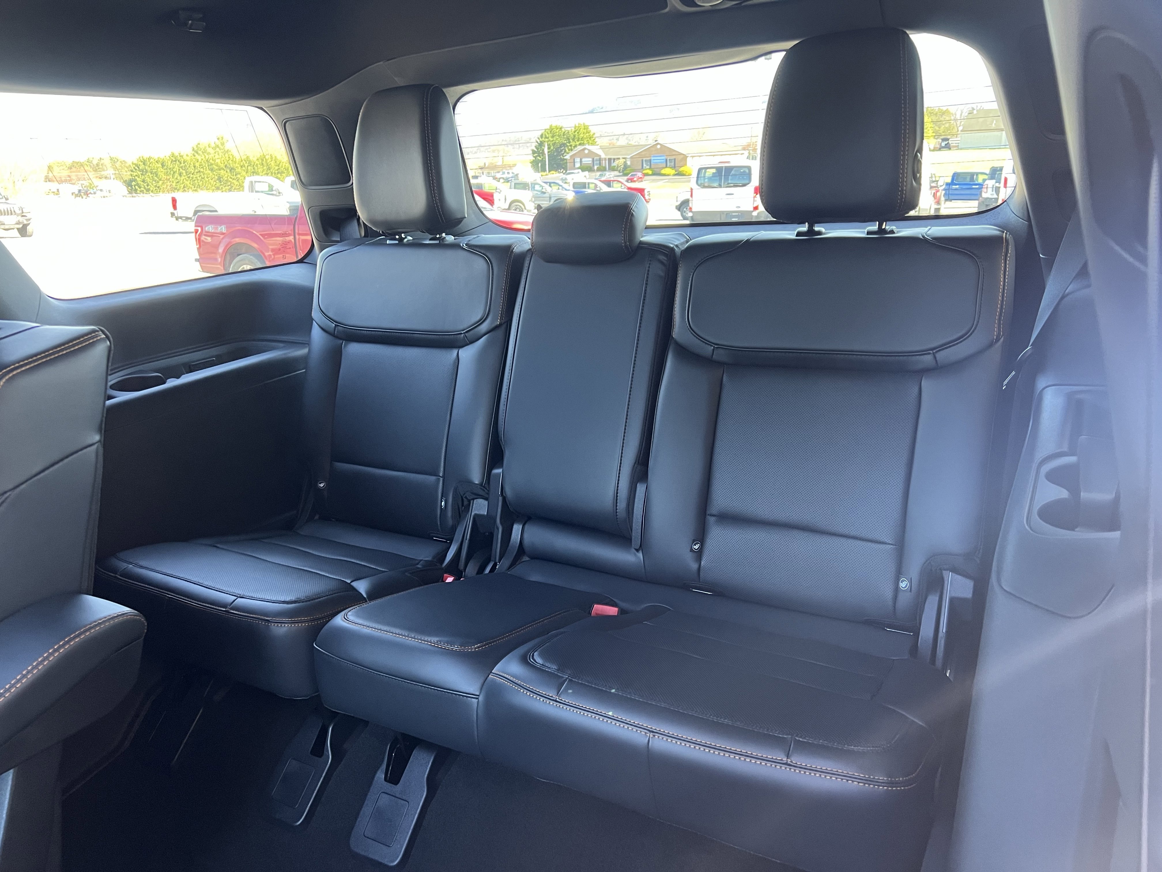 New 2026 Ford Expedition Tremor image 25