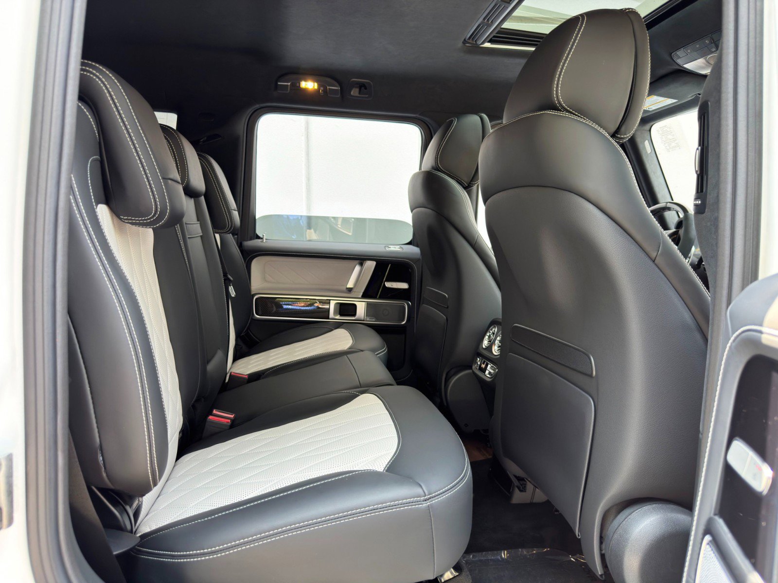 Used 2022 Mercedes-Benz G 63 AMG Squared w/ AMG Night Package Magno image 53