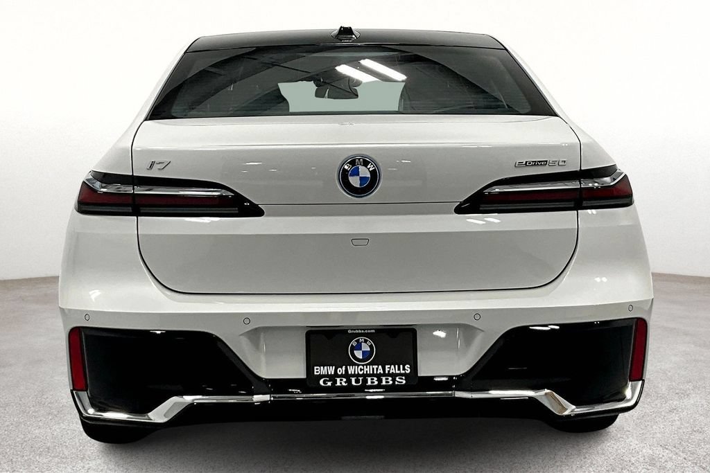 New 2025 BMW i7 eDrive50 RWD image 5