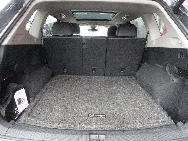 Used 2022 Volkswagen Tiguan SE AWD/4WD image 13