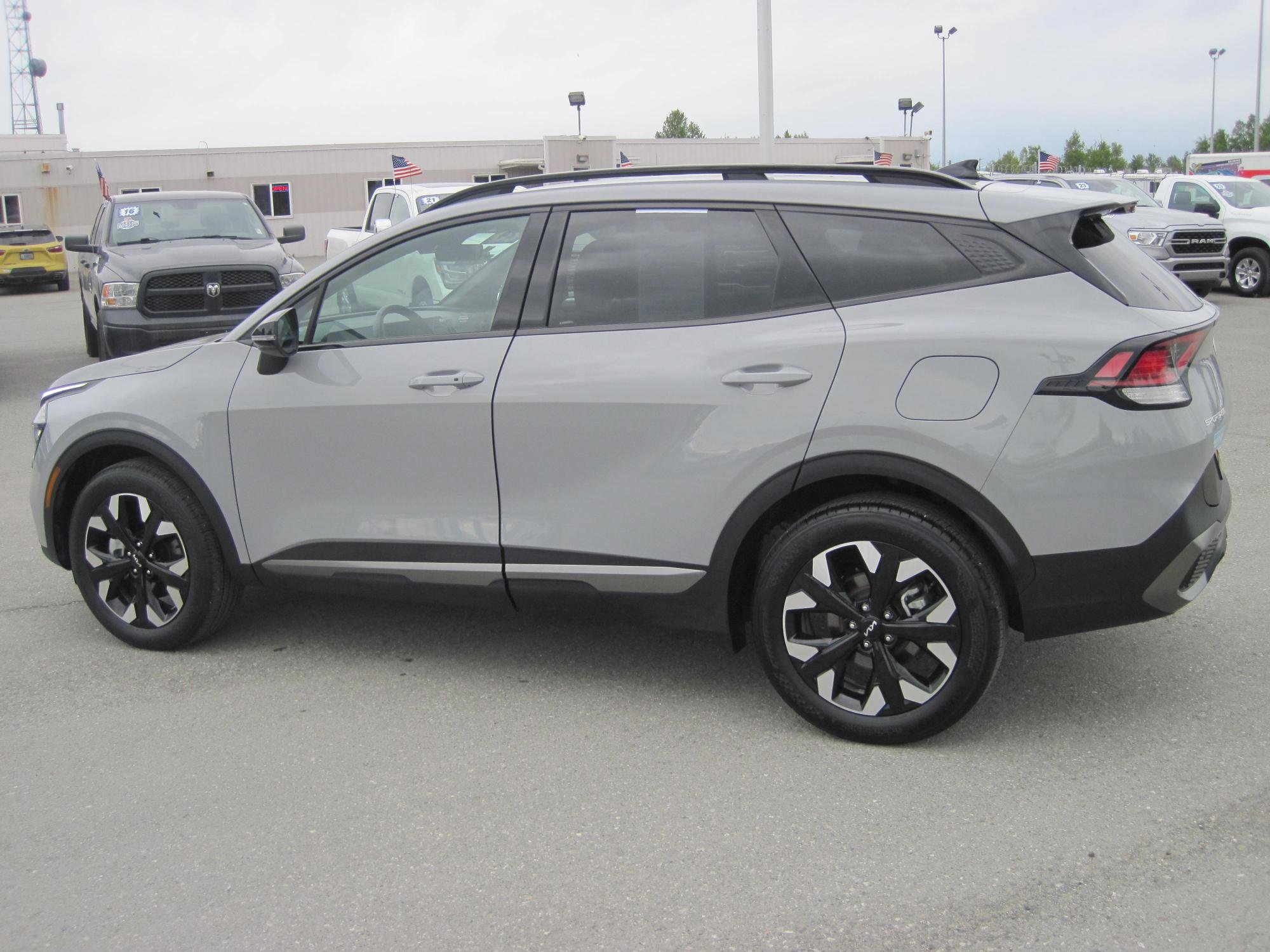 Used 2024 Kia Sportage X-Line image 8