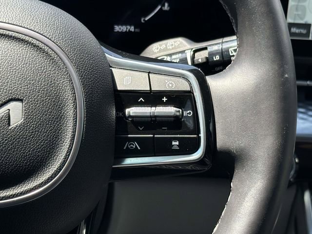 Used 2024 Kia Carnival SX Prestige FWD image 24