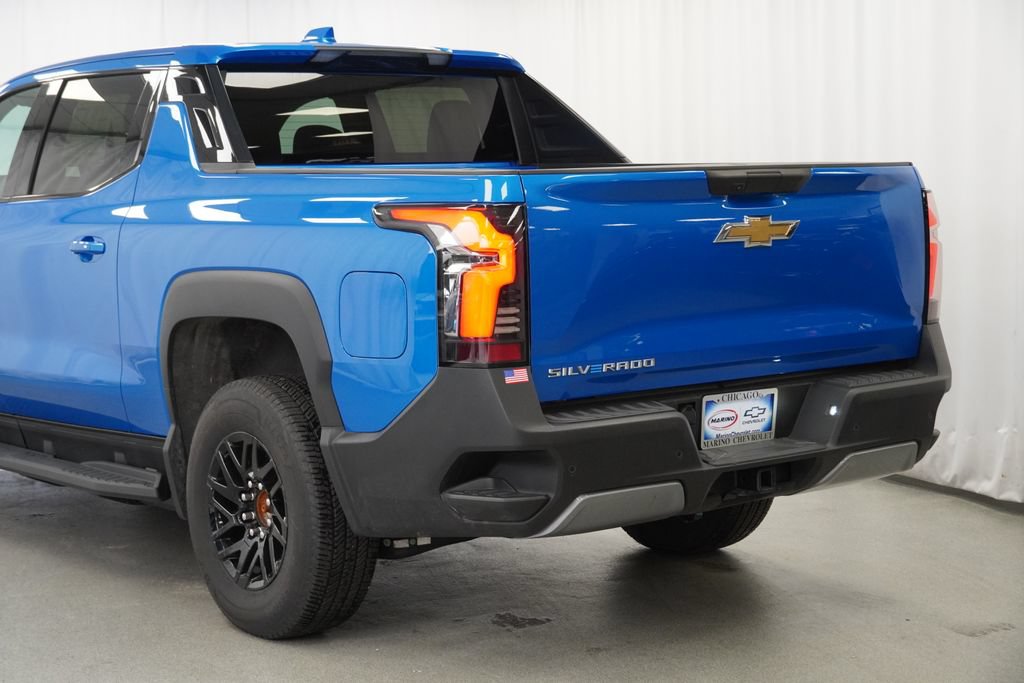 New 2026 Chevrolet Silverado EV LT AWD/4WD image 9