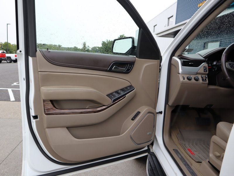 Used 2017 GMC Yukon SLT w/ Open Road Package image 15