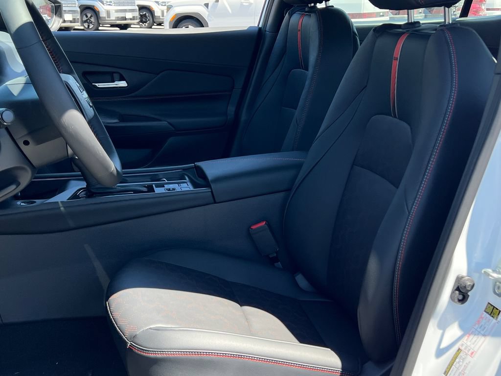 New 2026 Nissan Sentra SR w/ SR Premium Package FWD image 6
