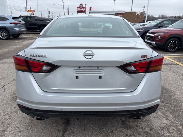 Used 2025 Nissan Altima 2.5 SR image 4